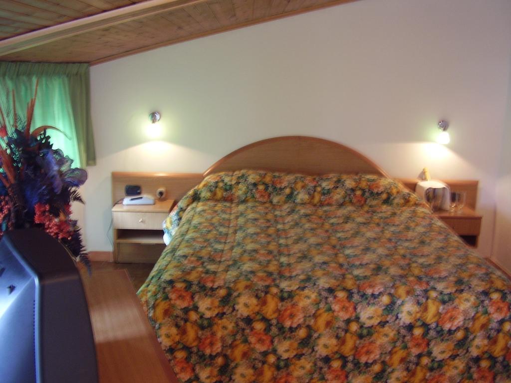 Hotel La Fattoria Camigliatello Silano Rom bilde